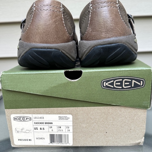 KEEN Women's Brown Mary Jane Shoes - Picture 6 of 6